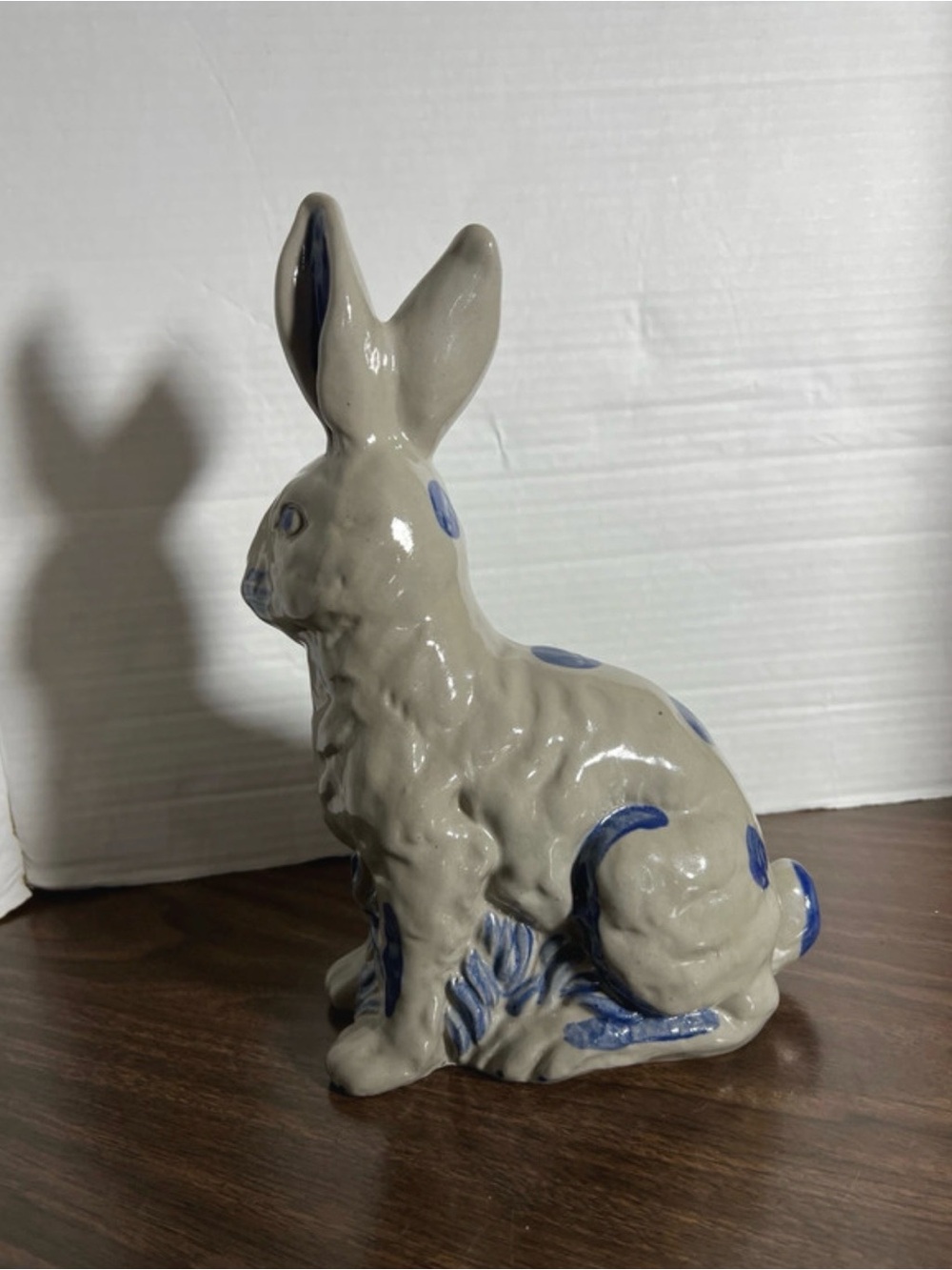 Beaumont  Bros.  Ceramic Rabbit Figurine with Blue Accents - Home Art - Picture 4 of 5
